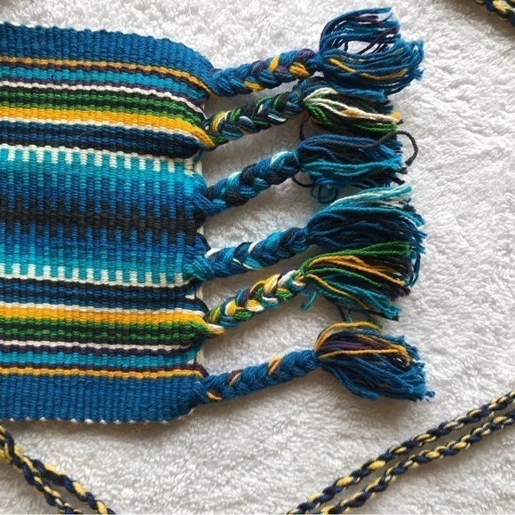 WOVEN cross body bag purse. - Picture 3 of 10